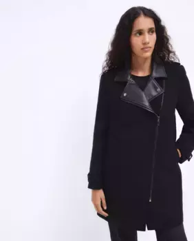 Идеальное женское пальто с деталями под кожу Tintoretto, черный