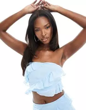 In The Style — голубой топ-бандо с рюшами в тон