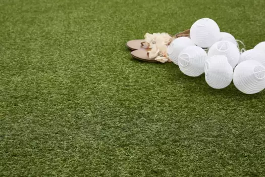 Искусственный газон Andiamo "Газонный ковер Касабланка", прямоугольный, реалистичный вид, с функцией дренажа, износостойкий, устойчивый к УФ-излучению 133х300 см, зеленый