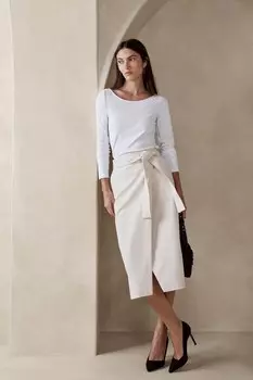 Изысканная футболка с широким вырезом Banana Republic, белый