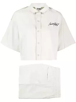 izzue укороченная рубашка с вышитым логотипом, зеленый