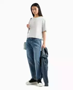 J16 женские джинсы бойфренда с посадкой средне-низкая посадка Armani Exchange, синий индиго