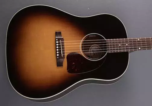 J-45 Standard - винтажные солнечные лучи Gibson