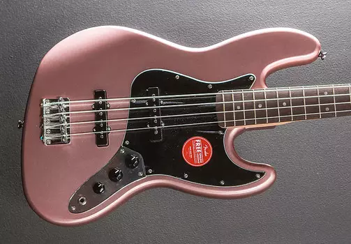 Jazz Bass серии Affinity - бордовый туман с индийским лавром Squier Affinity Series Jazz Bass - w/Indian Laurel