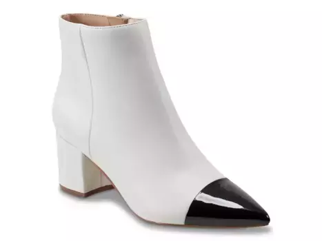 Jelanie Сапоги Marc Fisher, Ivory