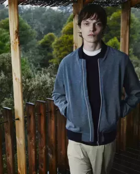 Эластичная куртка-бомбер Sfera, синий