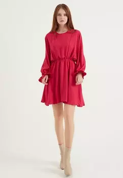 Эластичное платье Tbn, розовый