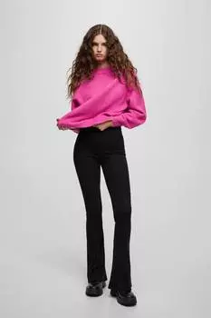 Эластичные расклешенные брюки Pull&Bear, черный