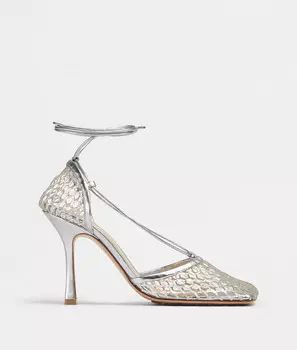 Эластичные сандалии на шнуровке Bottega Veneta