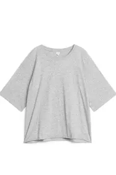 Элегантно ниспадающая футболка из хлопка Arket, серый