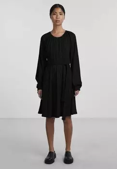 Элегантное платье ДАЛИЛА Pieces, черный