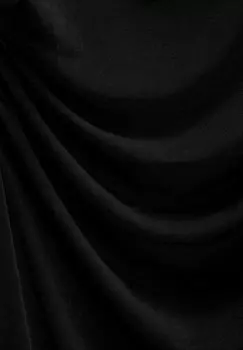 Элегантное платье Open Back PULL&BEAR, черное