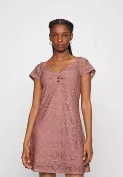 Элегантное платье Vero Moda