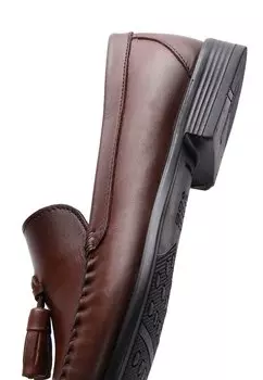 Элегантные лоферы Derimod, коричневые