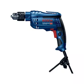 Электрическая ручная дрель Bosch GBM 13 RE мощностью 600 Вт с электронной регулировкой скорости вперед и назад входит в стандартную комплектацию GBM-13-RE 600 Вт.