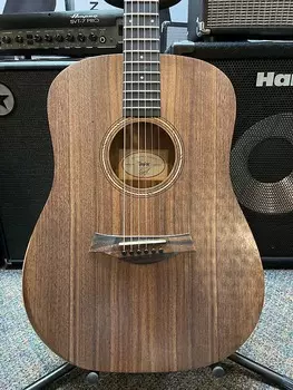 Электроакустическая гитара Taylor Academy 20e Natural с сумкой Academy 20e Acoustic-Electric Guitar