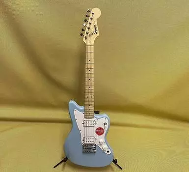 Электрогитара 037-0125-504 Squier Mini Jazzmaster HH Electric Guitar Maple Neck Daphne Blue