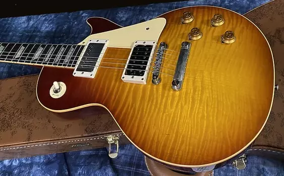 Электрогитара 2023 Gibson Custom Shop 1959 Les Paul Orange Sunset Fade - Made 2 Measure - Authorized Dealer - Hand Picked Flame VOS - 8.9 lbs - Jimmy Page Specs - Led Zeppelin - Gold Grovers - Thin Neck - G01958