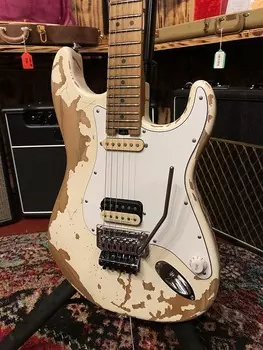 Электрогитара Charvel Henrik Danhage Ltd - White Relic