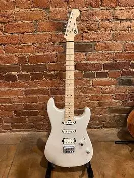 Электрогитара Charvel Pro-Mod San Dimas Style 1 HSS HT M 2022 - Present - Platinum Pearl