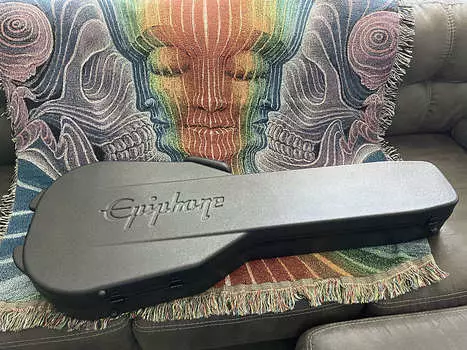 Электрогитара Epiphone Adam Jones Signature Art Series Les Paul Custom 2023 - Julie Heffernan's "Study For Self-Portrait with Rose Skirt and a Mouse" / Silverburst