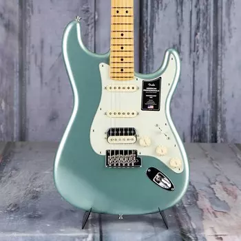 Электрогитара Fender American Professional II Stratocaster, HSS, Mystic Surf Green
