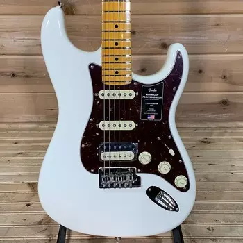 Электрогитара Fender American Professional II Stratocaster HSS — олимпийский белый American Professional II Stratocaster HSS Electric Guitar - Olympic White
