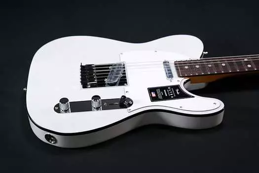 Электрогитара Fender American Ultra Telecaster - Rosewood Fingerboard - Arctic Pearl 732