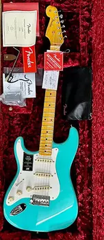 Электрогитара Fender American Vintage II 1957 Seafoam Left Handed Stratocaster with Case