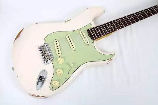 Электрогитара Fender Custom Shop Late 1962 Stratocaster Relic - Super Faded Aged Shell Pink