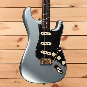 Электрогитара Fender Custom Shop Limited 1965 Dual-Mag Stratocaster Journeyman Relic - Aged Ice Blue Metallic-CZ571151