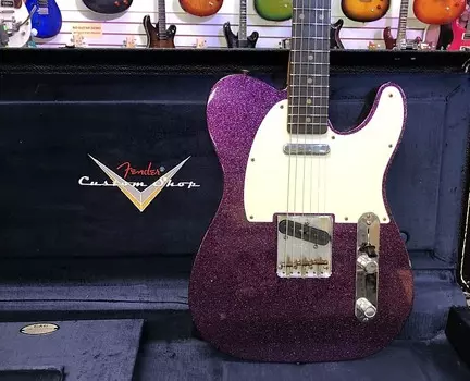 Электрогитара Fender Custon Shop Limited Edition 1960 Telecaster Journeyman Relic Aged - Magenta Sparkle