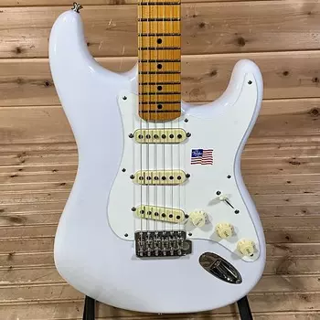 Электрогитара Fender Eric Johnson Stratocaster Electric Guitar - White Blonde