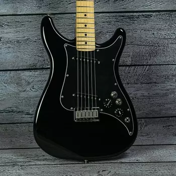 Электрогитара Fender Player Lead II - Maple Fingerboard, Black