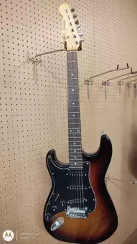 Электрогитара G&L Tribute Series Legacy Left-Handed