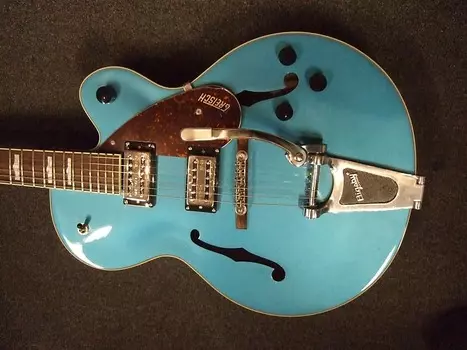 Электрогитара Gretsch G2420T Streamliner 2022 Riviera Blue