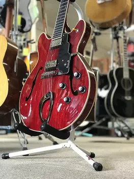 Электрогитара Guild Starfire IV Cherry