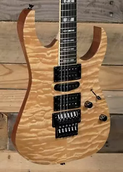 Электрогитара Ibanez J.Custom RG8570CST, натуральная, с футляром J.Custom RG8570CST Electric Guitar w/ Case