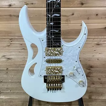 Электрогитара Ibanez Steve Vai Signature PIA3761 Electric Guitar - Stallion White
