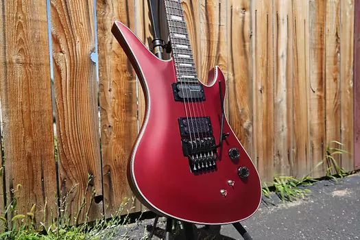 Электрогитара Schecter DIAMOND SERIES Avenger FR/S - Satin Candy Apple Red 6-String Electric Guitar