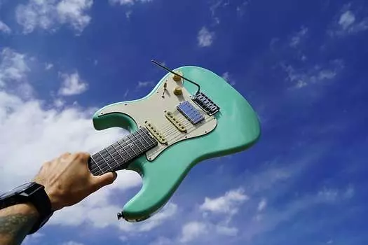 Электрогитара Schecter USA CUSTOM SHOP - Atomic Green Nick Johnston HSS 6-String Electric Guitar w/ Black Tweed Case