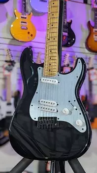 Электрогитара Squier Contemporary Stratocaster Special - Black with Silver Anodized Pickguard Authorized Deal! 623 GET PLEK’D!