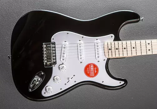 Электрогитара Squier Sonic Stratocaster - Black w/Maple