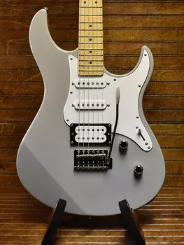 Электрогитара Yamaha Pacifica 112VM, Grey