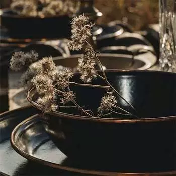 Эмалированная Чаша Barebones, черный