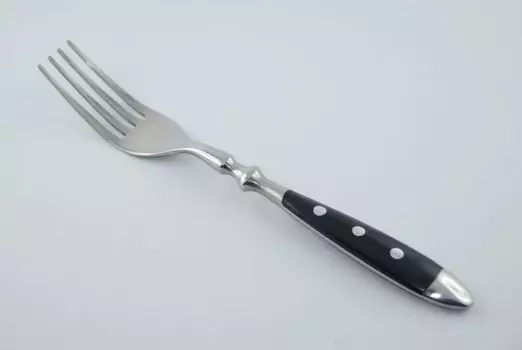 Эсмейер 16 шт. Набор столовых приборов для меню НОСТАЛЬГИЯ Western Country Bistro загородный дом 18/0 нержавеющая сталь - цельнокованый Ручки: ЧЕРНЫЕ заклёпанные - 4 персоны Esmeyer