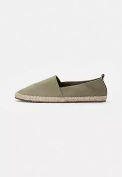 Эспадрильи Pier One