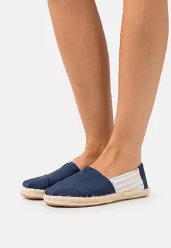 Эспадрильи TOMS
