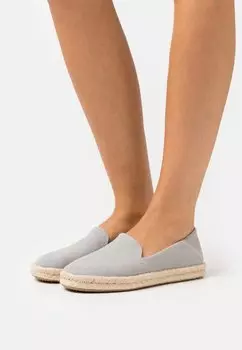 Эспадрильи TOMS