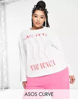 Эксклюзивная белая футболка с сердцеедом ASOS DESIGN Curve love game
